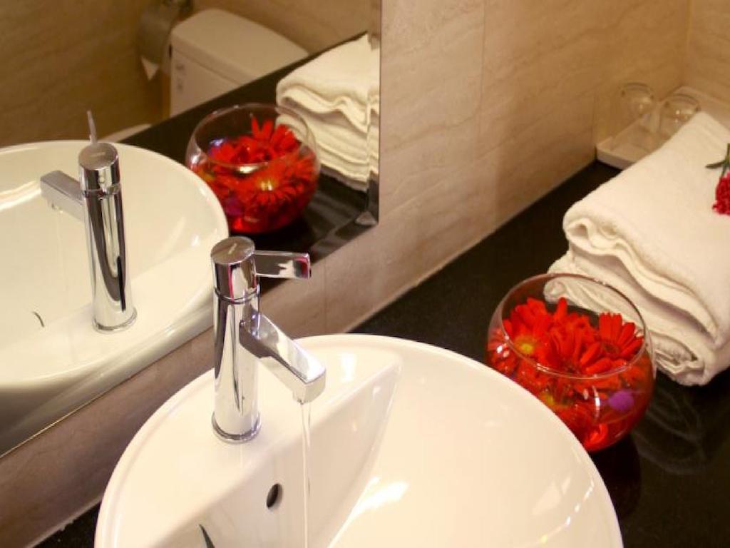 Lac Vien Hotel Ho Chi Minh City Room photo
