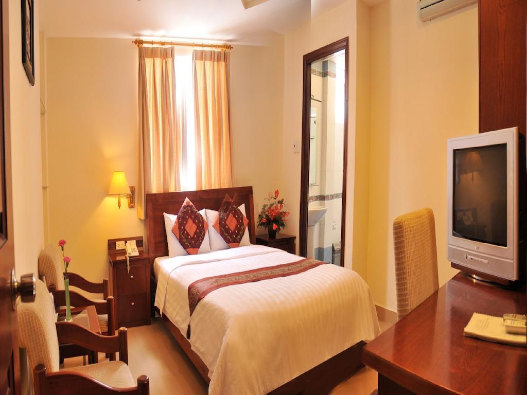 Lac Vien Hotel Ho Chi Minh City Exterior photo