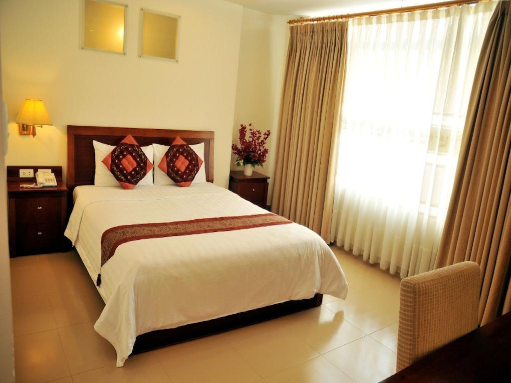 Lac Vien Hotel Ho Chi Minh City Exterior photo